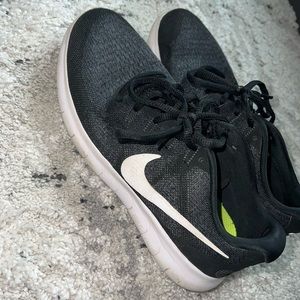 Nike Free RN tennis shoes